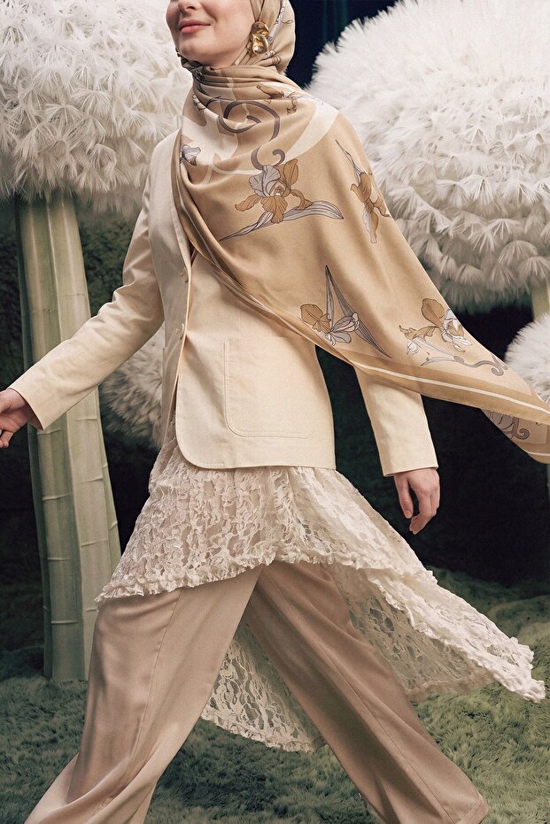 Amira Desen Norena Wool Shawl Camel