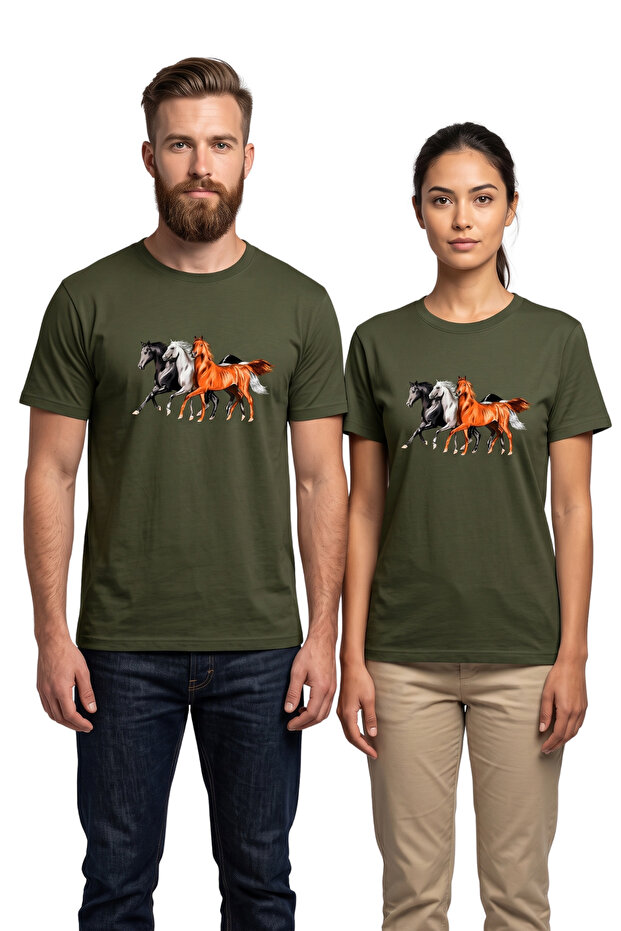Running Horses Printed Animal Themed Oversized Regular Fit Unisex T-Shirt