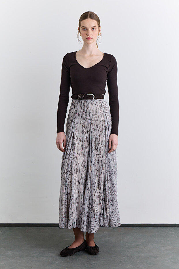Wide Piece Patterned Skirt with Polka Dots