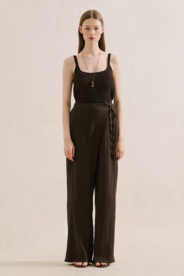 Muslin Envelope Pants Brown