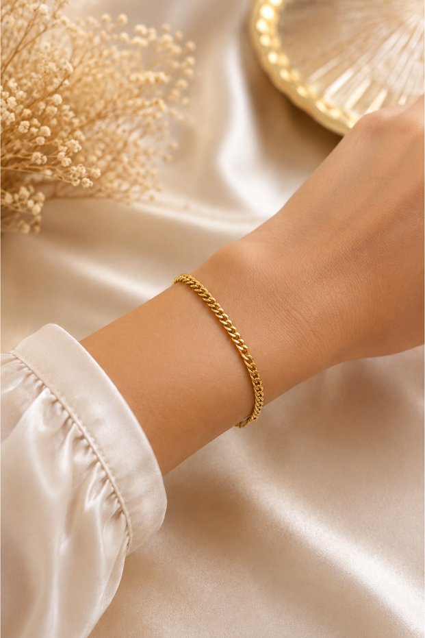 Women's Gold Plated Thin Gourmet Chain Minimalist Stylish Bracelet
