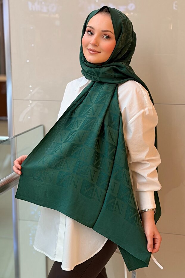 Diamond Pamira Shawl