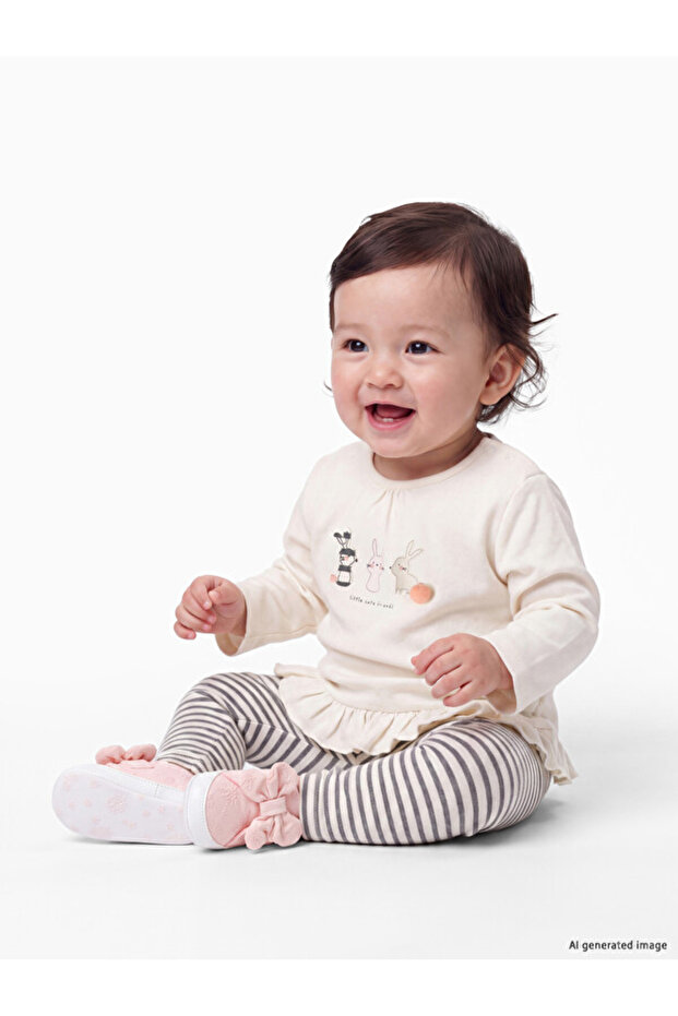 Esvab • Modern & Distinctive Zero Roba Collar Baby Girl Set