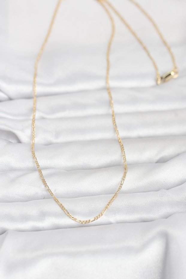 60cm Golden Brass Design Women's Necklace for Elegant Necks
