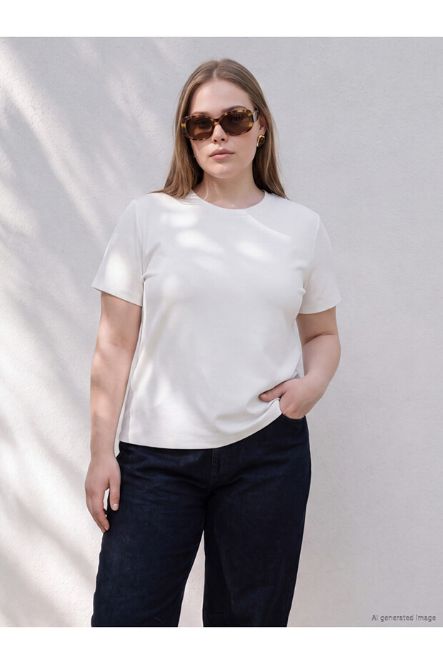 Vizyon New Season White Plus Size Soft Touch Women's T-Shirt
