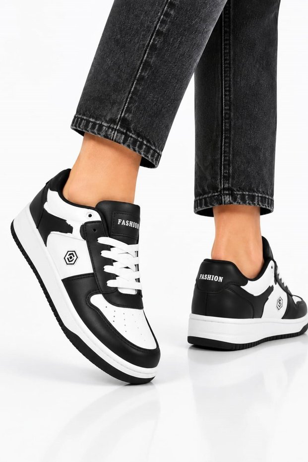 Unisex Skin Sneaker Shoes Black - White