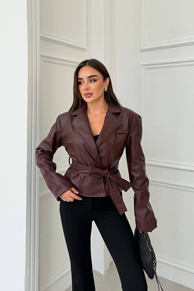 Zr Double-Breasted Belted Buttoned Leather Jacket