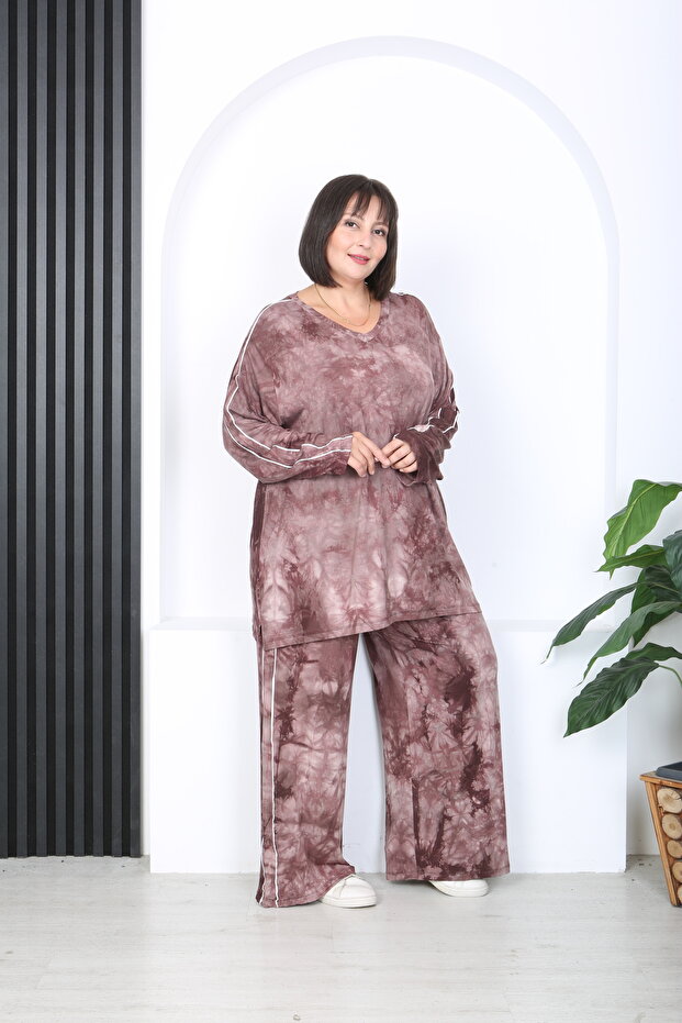 Women's Plus Size Suit