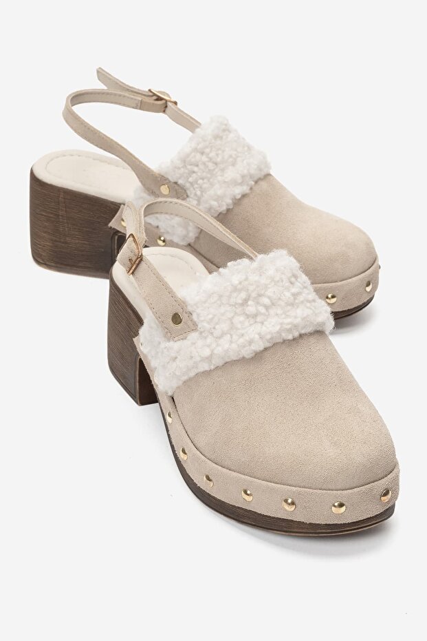 Zaronil Women's Genuine Leather Clogs Slippers Beige Suede