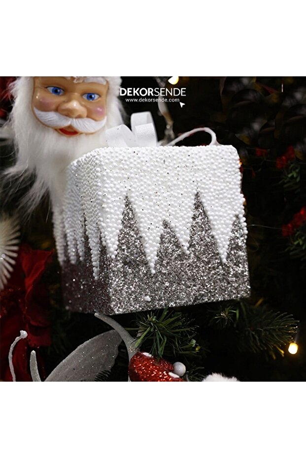 New Year's Ornament Zigzag Gift Box Silver 15 cm