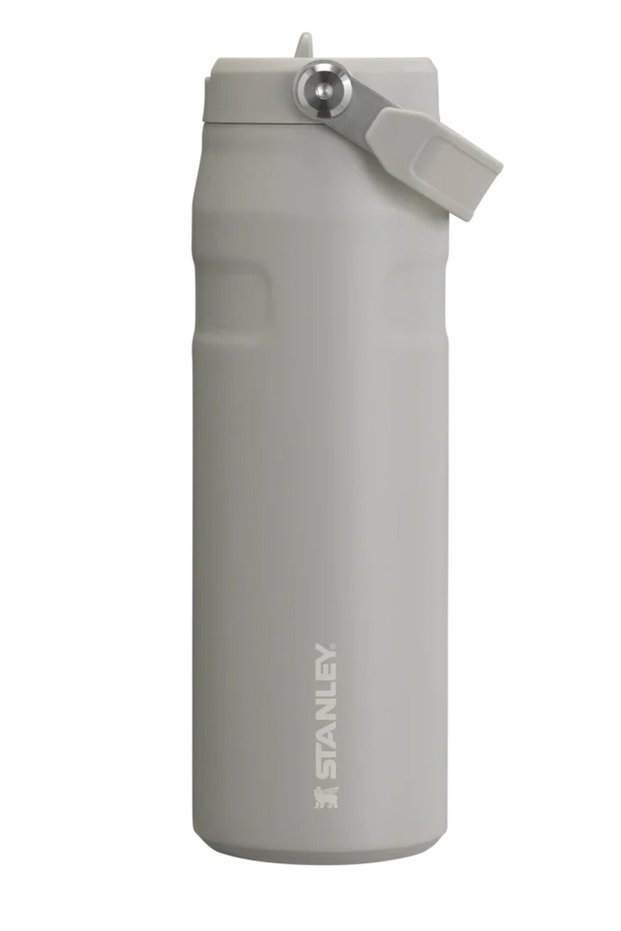 The iceflow bottle flip straw 2.0 0.7l colored