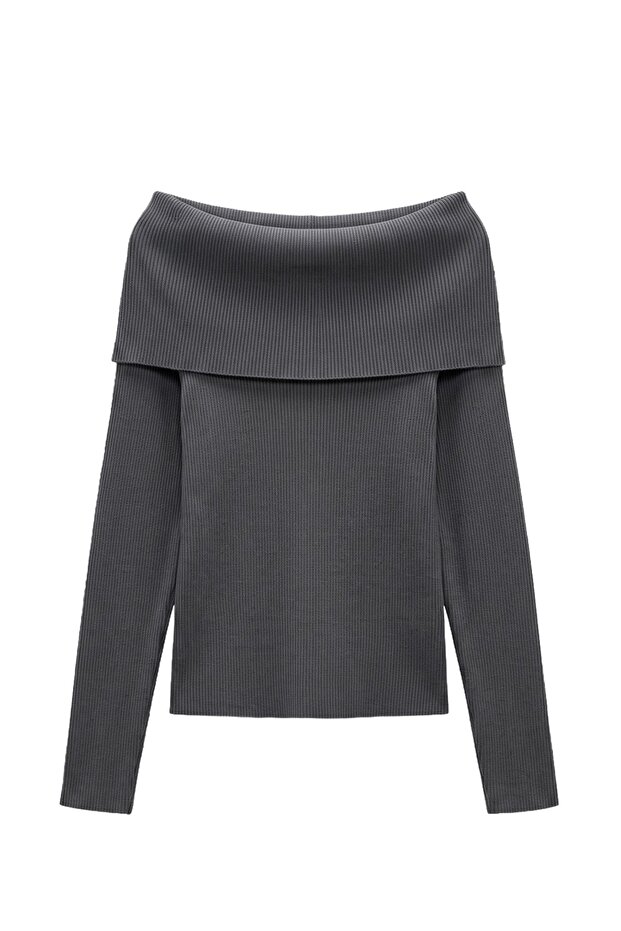 Anthracite Monarch Madonna Collar Blouse