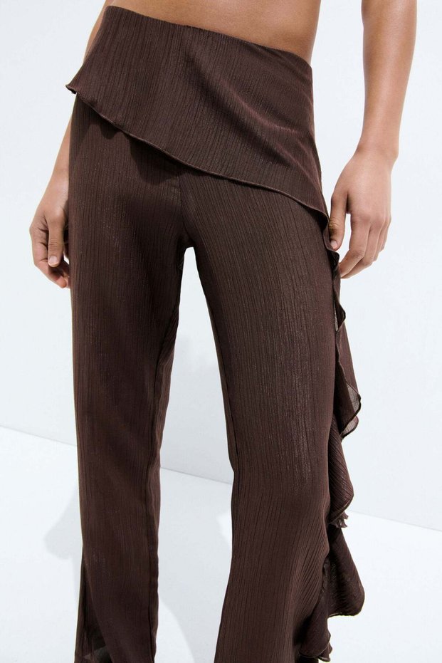Flounced crinkled trousers