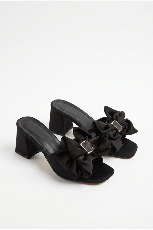 Women's Black Bow Detailed Thick Heeled Slippers 50021014