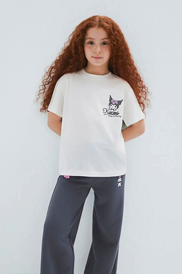 Kuromi Printed Off-White Girls' T-Shirt M7610413-70057