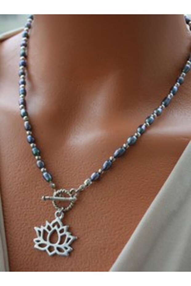 Necklace - Gray -