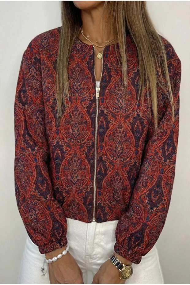 Women's Zippered Double Pocket Jacket with Elasticated Ankles and Lining 4062