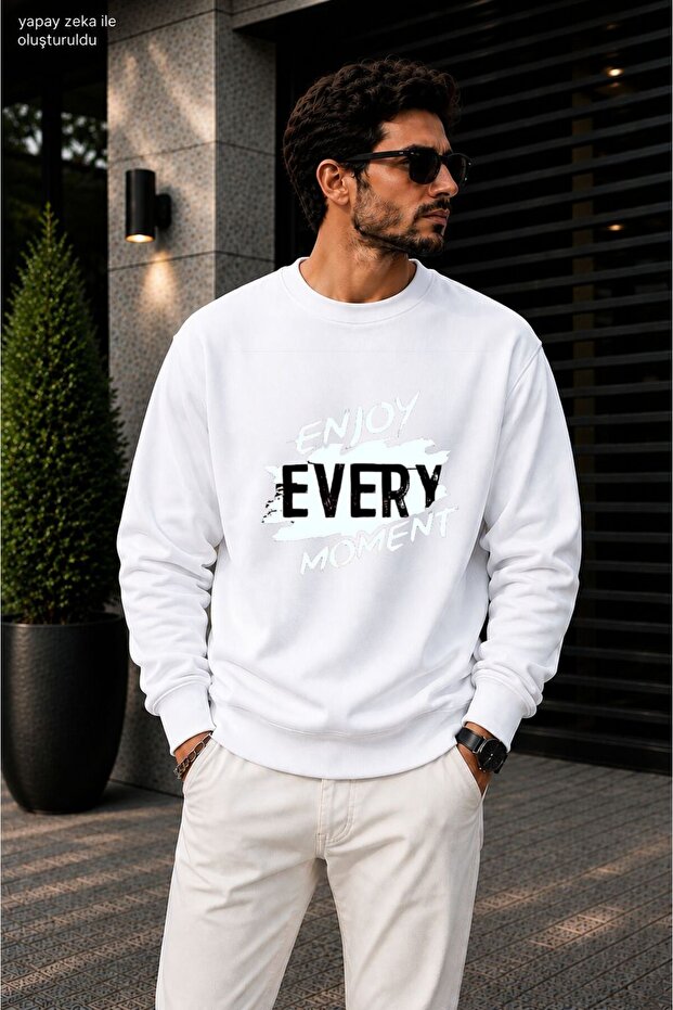 Men's Enjoy Every Moment Typography Printed Cycling Round Neck Casual Sweatshirt