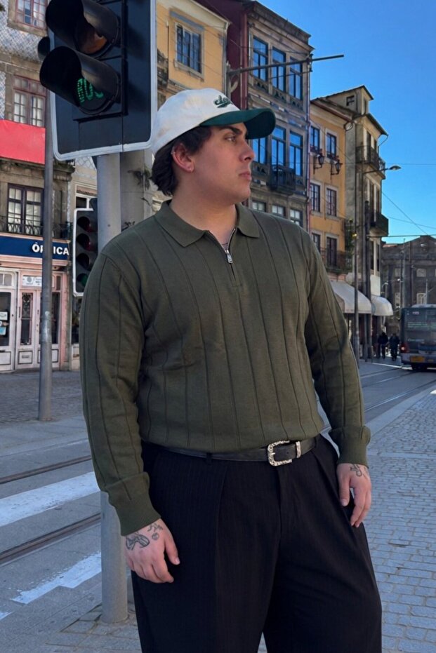 Men's Plus Size Khaki Zippered Striped Sweatshirt