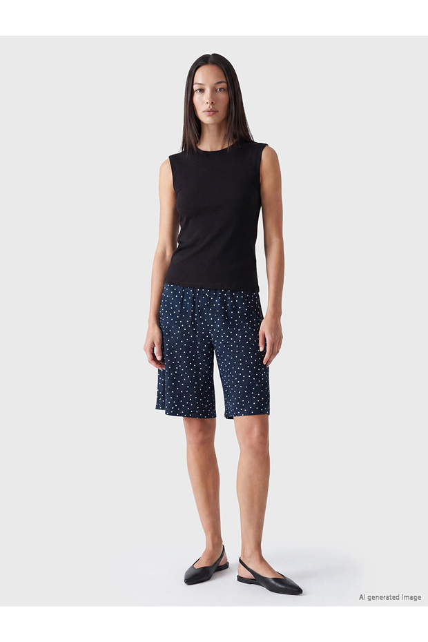 Lcwaikiki Basic Navy Blue High Waist Polka Dot Women's Shorts