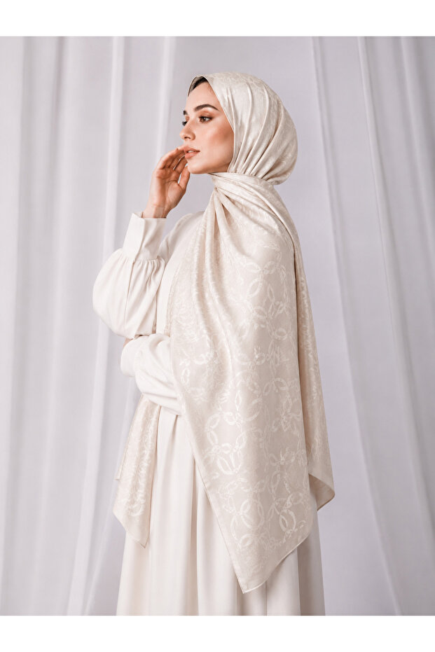 Ecru Chain Patterned Jacquard Shawl – Self-Patterned Shiny Stylish Hijab Shawl