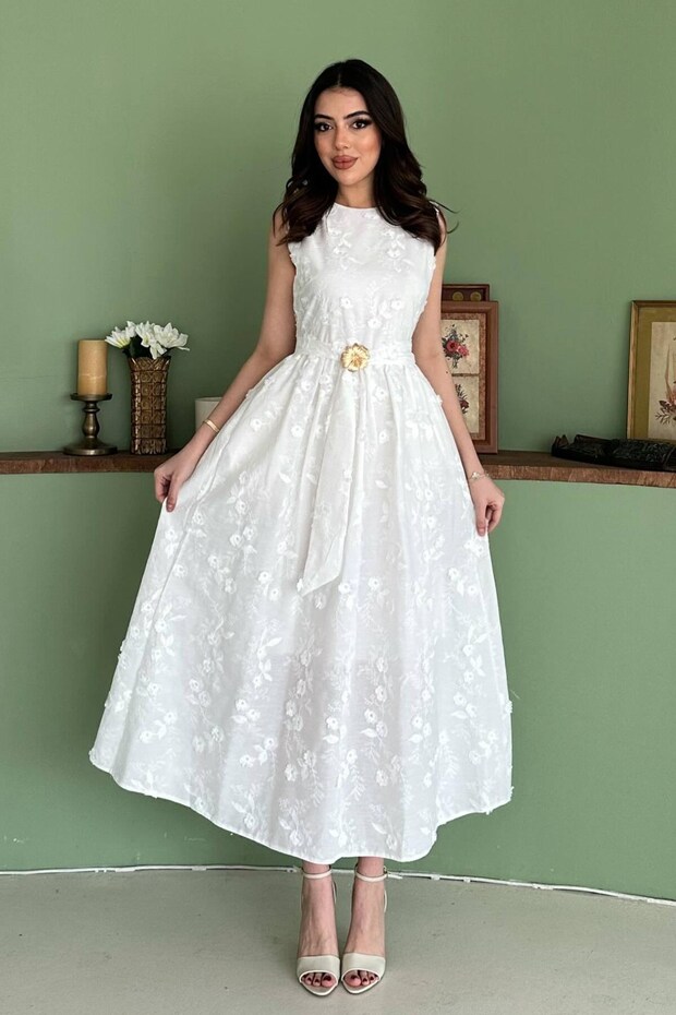 White 3D Embroidery Detailed Dress