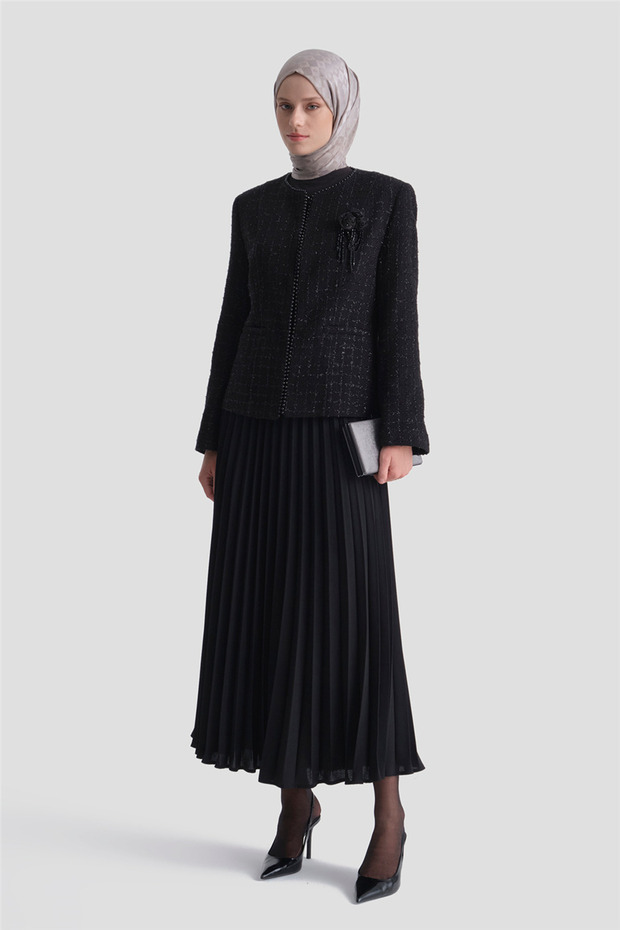 Stylish Suit with Accessories Black