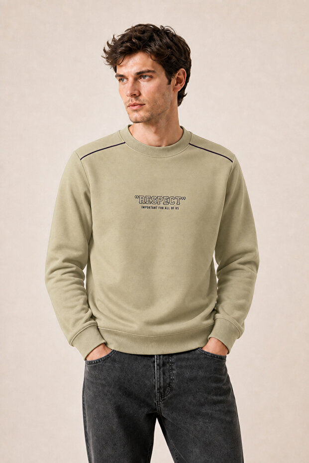 Respect Crew Neck Regular Fit Winter Sweatshirt Çağla