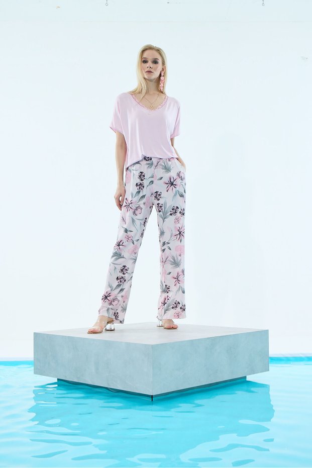 Lace Collar Pajama Set Short Sleeve Pink Top Floral Patterned Trousers Micro Viscose
