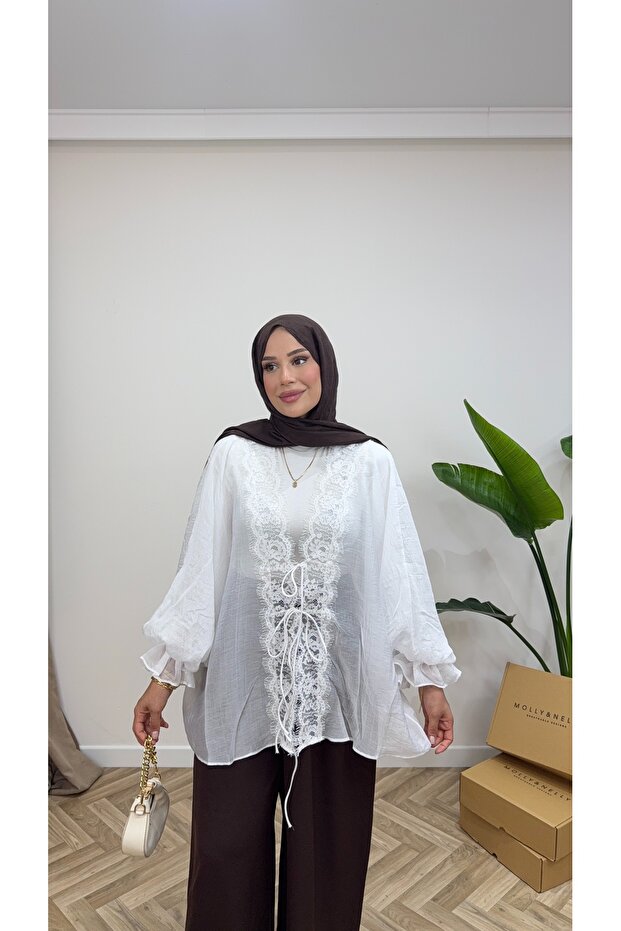 Molly Nelly Women's Voile Lace Blouse