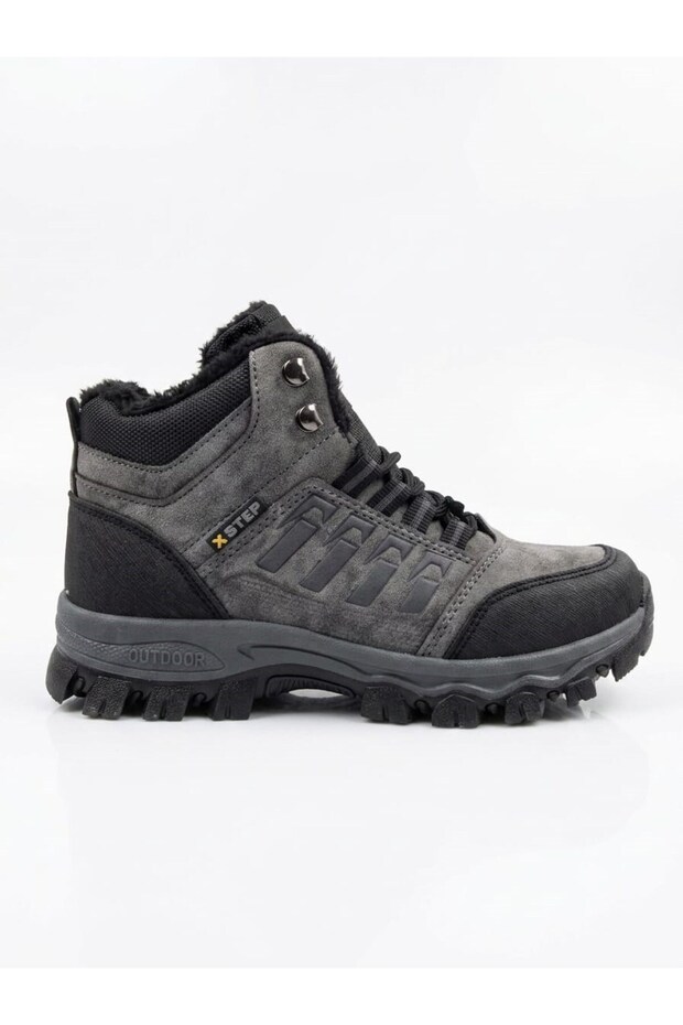 Xstep Men's Non-Slip Sole Water-Resistant Outdoor Winter Boots with Fur Inside X6
