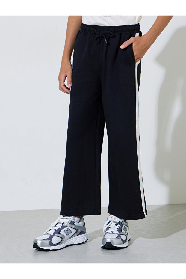 Teen Boys Black Side Striped Straight Leg Joggers