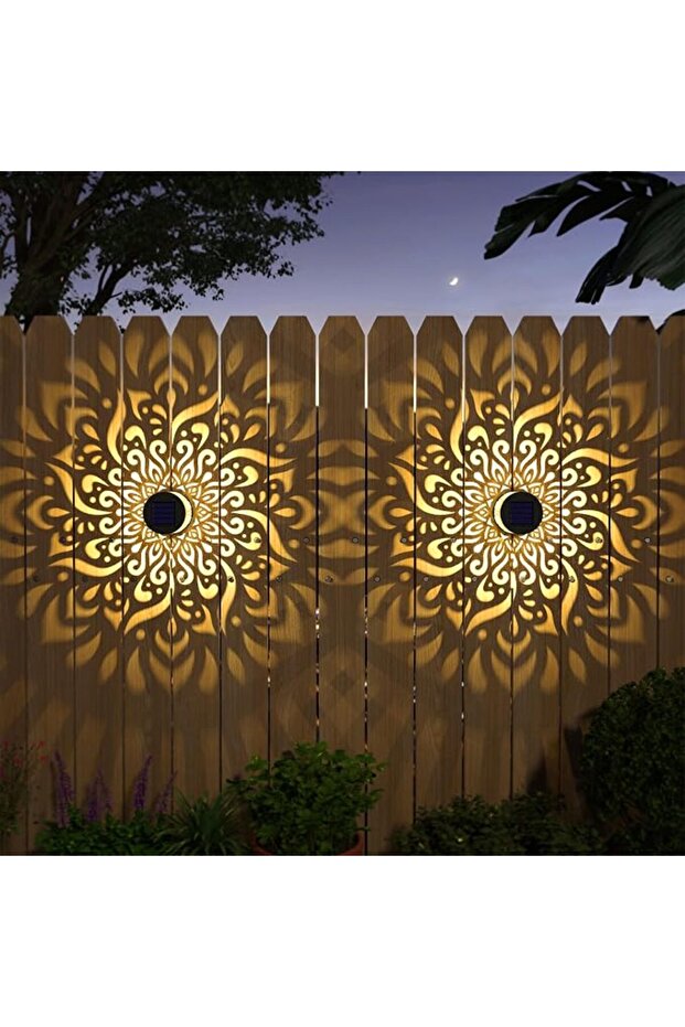 مجموعة من 4 أضواء شمسية للسياج من جاردن كييف - أضواء شمسية معدنية للدرج والسلالم - بتصميم الماندالا - مقاومة للماء