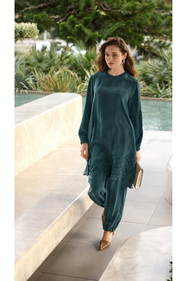 Elegant Textured Silk Two-Piece Set