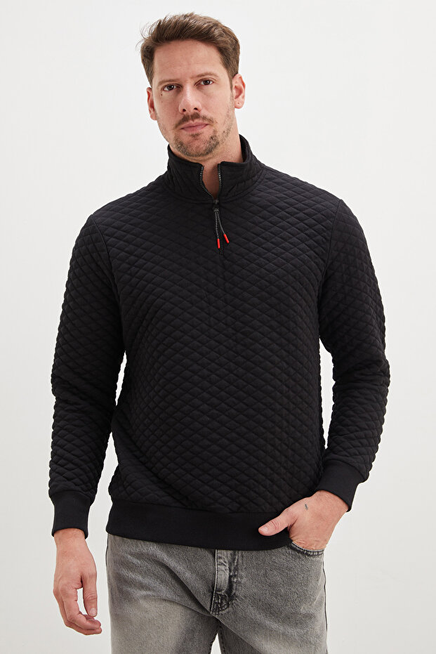 Half-Zip Stand Collar Quilted Sweatshirt