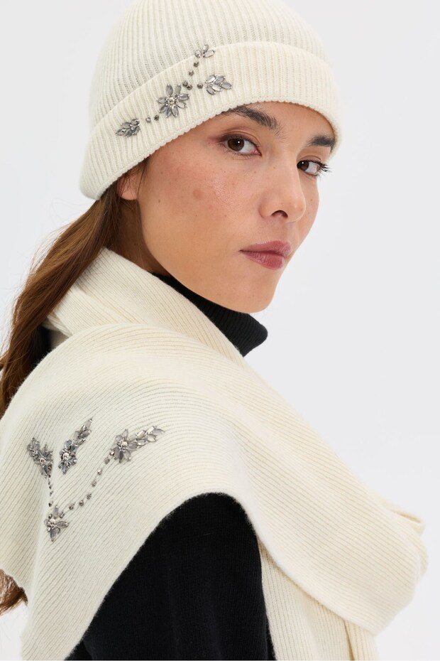Women's Stoned Embroidered Wool Beret Bone