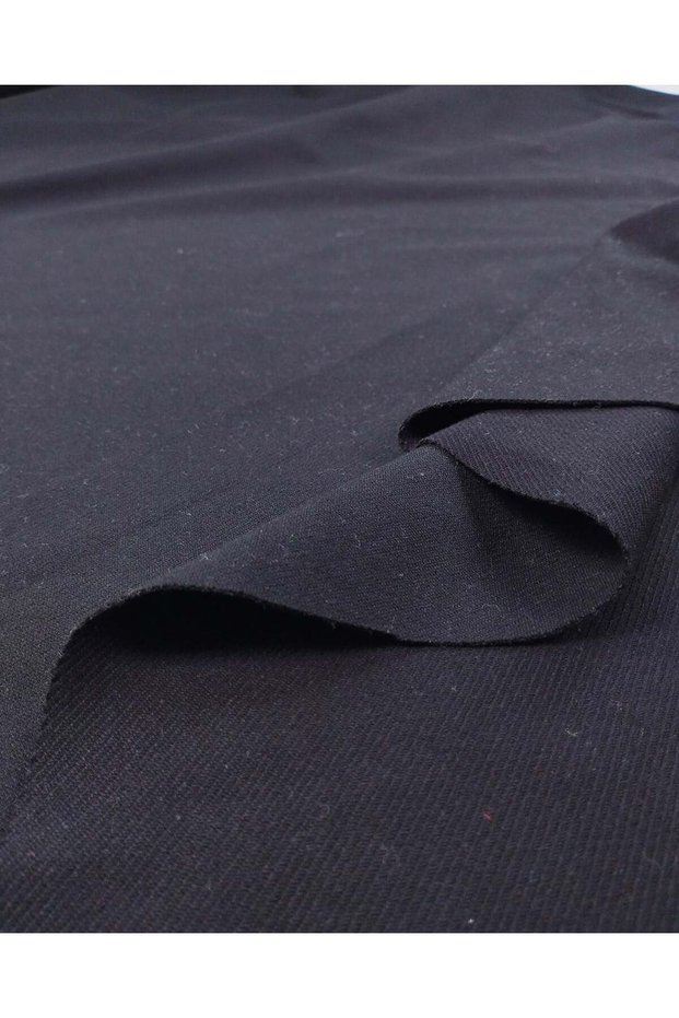 Black Color, Flexible, Soft, Tight Knit, Diagonal, Non-Knee-Length Knitted Fabric, Suitable for Cardigans & Dresses, Width: 150cm