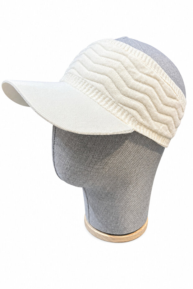 Unisex White Knitted Patterned Summer Sports Hat with Visor