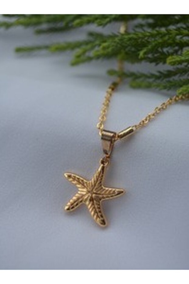 Necklace - Gold Color -