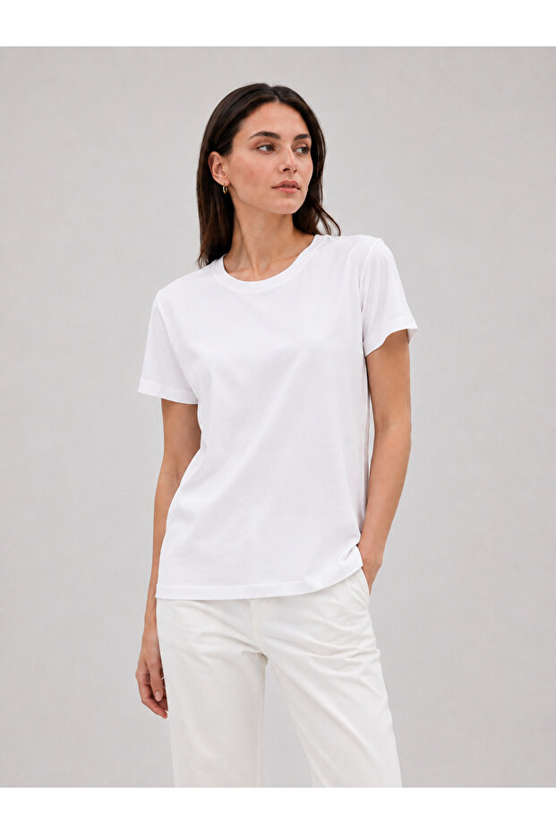 Beyaz Basic T-Shirt