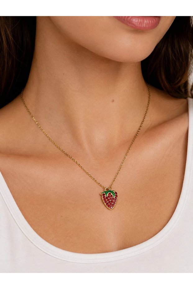 Women's Anti-Tarnish Chain Zircon Stone Strawberry Necklace