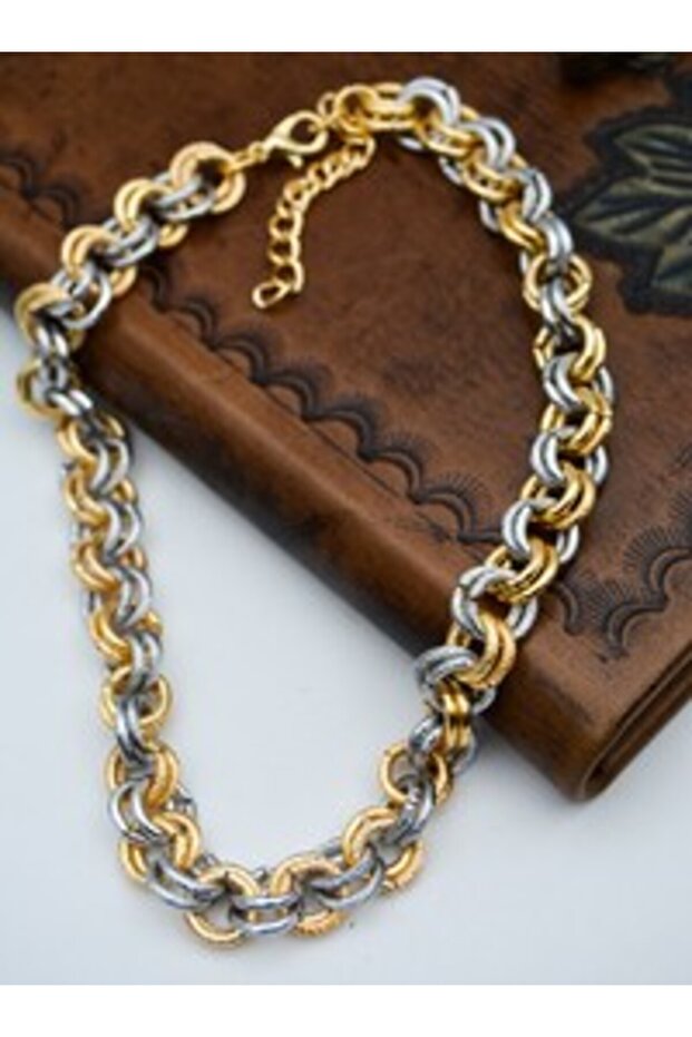 Two-Color Choker Necklace - Multi-Color -