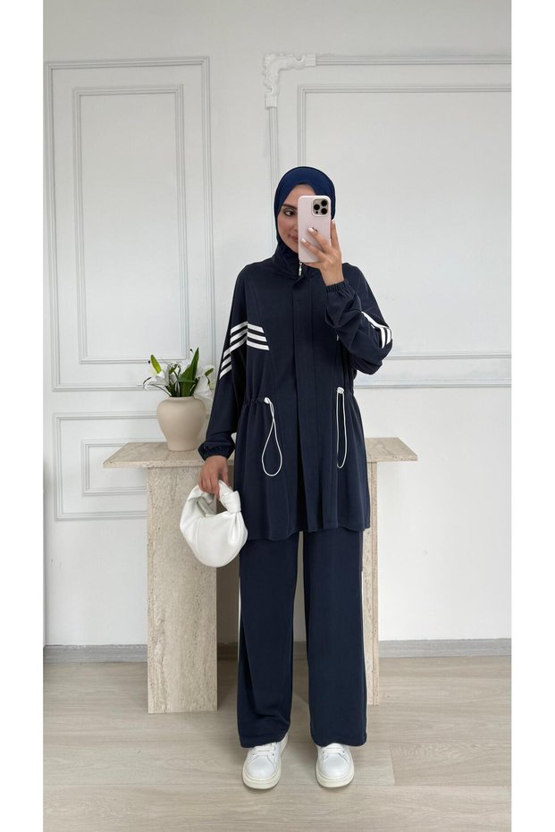 Women's Zippered Adjustable Waist Detail Sports Suit