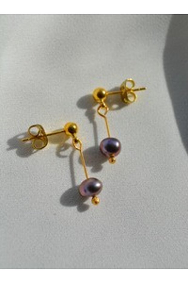 Black Pearl Earrings - Gold Color -