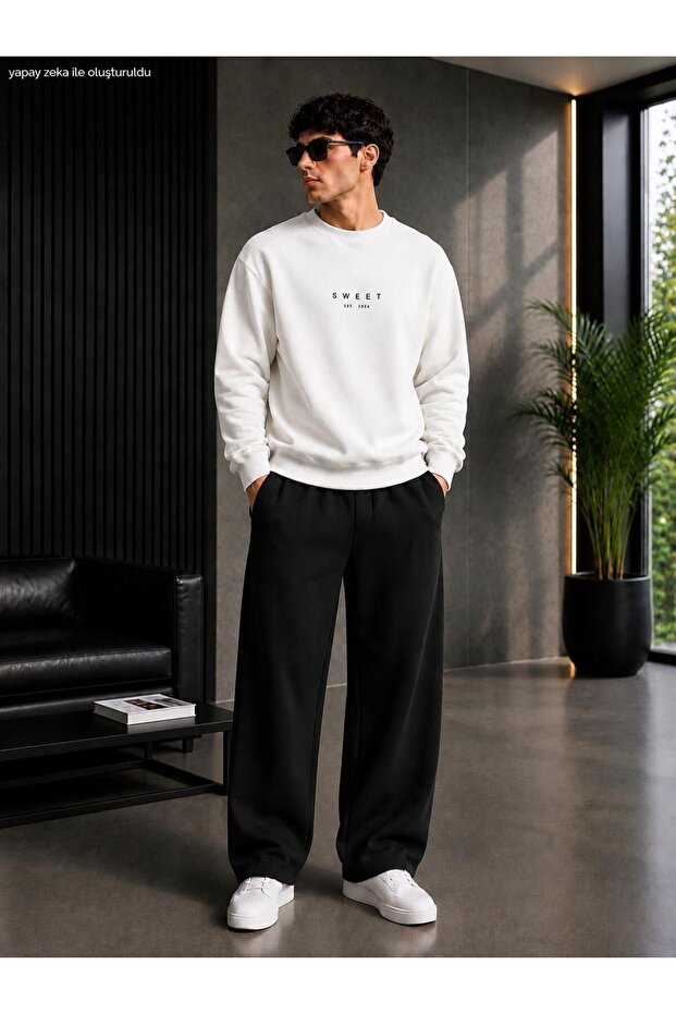 Men's Sweet Minimal Typography Printed Crew Neck Regular Fit Men's Tracksuit Set /Straight Leg Bottom