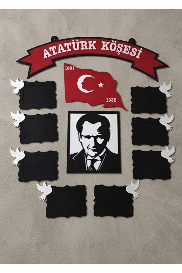 Atatürk köşesi