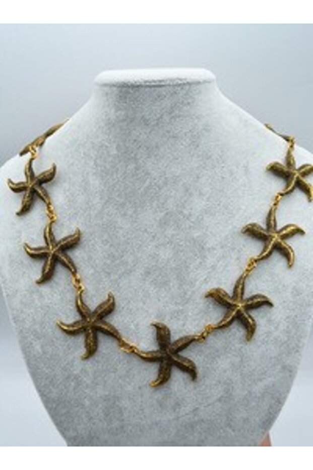 Starfish necklace and earring set - gold color -