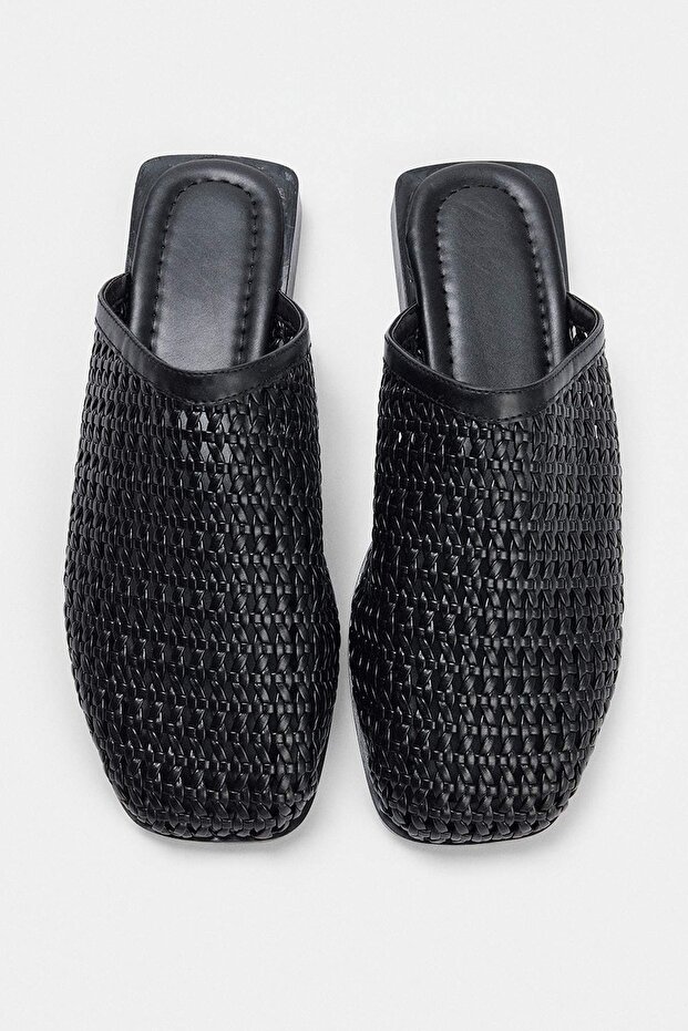 Black Knitted Women's Closed-Front Slippers Takss26Te00051