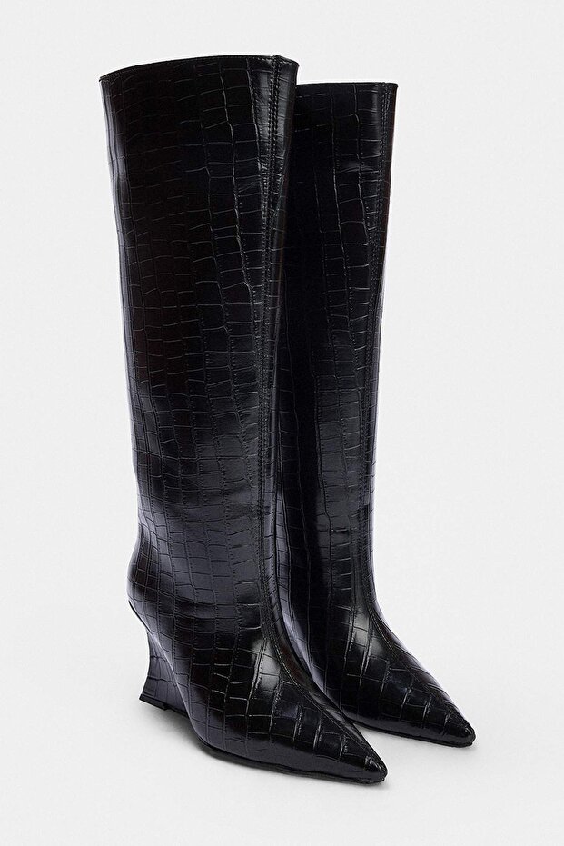 Siyah Kroko Kadın 8.5 cm Wedge Topuklu Çizme TAKAW27CZ00030