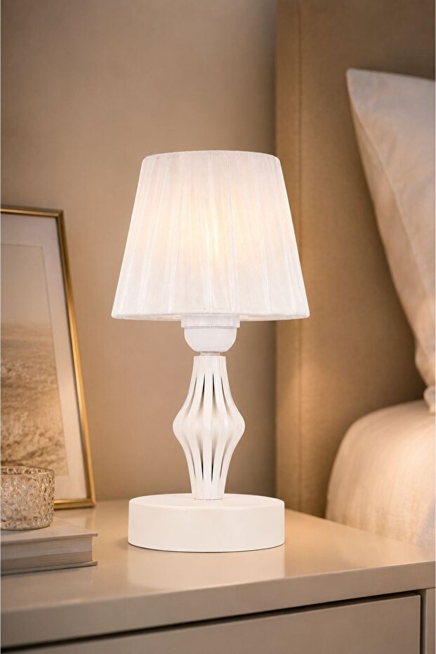 Liye 2 Pieces of Table Lamp White Cream Hat, Decorative Table Lamp, Living Room and Living Room Lighting, Bedroom Decoration